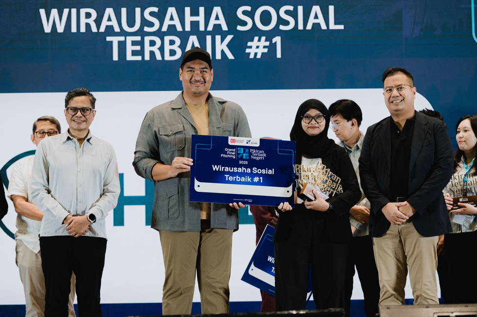 HerLens Startup Kesehatan dari UI Raih Juara 1 PTN 2025 dengan Inovasi AI untuk Deteksi Kanker Serviks